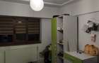 Vand apartament cu doua dormitoare decomandate - 1