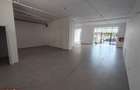 Sp. comercial 138 mp, central, vitrina, vad comercial, parcare, 16e/mp
