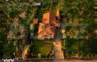Vila de vanzare, 380 mp, zona Reghin