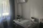 Vand apartament doua camere