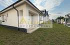 Casa individuala ||3 camere o baie || teren 350mp || - 1