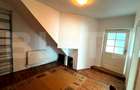 Casă de vânzare 7 camere, 300 mp utili, teren 839 mp, zonă centrală