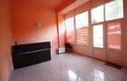 Inchiriez spatiu comercial 35 mp Trapezului