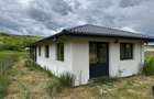 Casa de vanzare in Vorovesti liniste, priveliste superba si teren generos de 1.142 mp - 2
