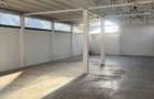 De inchiroat casa + curte - 1