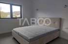 Casa prima inchiriere 5 camere curte 430 mp zona linistita Cisnadie - 5