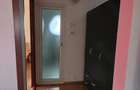 Apartament cu 3 camere semidecomandat în Central - 2