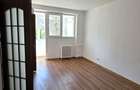 De vanzare 3 camere la Doamna Ghica, bloc reabilitat, decomandat - 2
