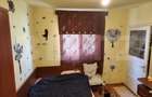 Casa in Gae?ti, 3 dormitoare, teren 2000 mp 62000Euro - 2
