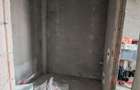 Casa parter 3 camere, dressing, curte 375 mp