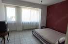 Proprietar vand apartament 2 camere decomandate, Ploiesti bloc Mercur etaj 6,