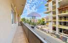 Apartament 4 camere de inchiriat | Singur pe palier | Semineu |