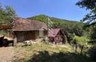 Casa din lemn, zona muntoasa, cu rau, la cheie, Ribita, Hunedoara - 1