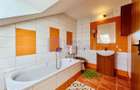 Mansarda 3 camere, 2 bai de vanzare | Vasile Aaron | mobilat si utilat - 5