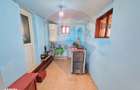 Casa cu 3 camere de vanzare