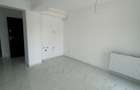 Apartament cu 3 camere - zona Hlincea - 2