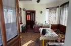 Casa de vanzare + curte 1900 m2 - 6