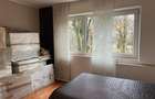 Apartament cu  4 camere si garaj zona centrala - 9