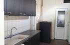 De VANZARE apartament , curte comuna cu 3 ap. ZONA DECEBAL