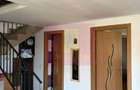 Casa de vanzare cu 4 camere in Comarnic