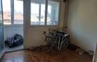 Apartament 2 camere decomandat NERENOVAT BD DIMITRIE CANTEMIR