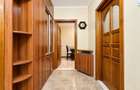 APARTAMENT CU 4 CAMERE ÎN VILĂ | CURTE PROPRIE | ZONA CASA DE CULTURĂ