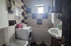 Apartament 3 camere 72mp2 et 2,loc de parcare proprietate - 2
