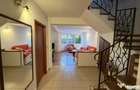Duplex confortabil la Padure-Rosu, 273 mp construiti, 199 m - 15