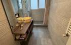 Apartament de vanzare doua camere sector 4 - 5