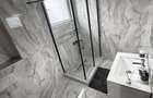 Apartament nou , 3 camere, parcare ,etaj 1 - 7