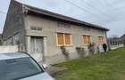 Casă cu 4 camere cu Teren 3000 Mp în Cireșu - 1