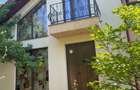 Casă cu Teren 850 Mp în Dobroești - 2