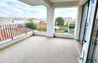 Hasdeu - Dacia, Bloc Nou, apartament 3 camere