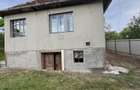 Teren cu casa renovata Sat Ban, comuna Banisor, judetul Salaj