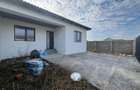 Duplex pe parter cu 4 camere | Mosnita Noua - 1