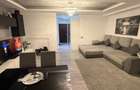 Apartament 3 camere de Inchiriat strada Verii