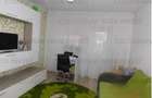 Apartament 3 camere, decomandat - zona Florilor - 1