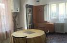 Proprietar,inchiriez apartament la casa .