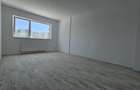 Apartament 2 camere decomandat cu terasa 22 mp.