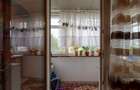 Apartament cu 2 camere decomandat, mobilat și utilat complet!