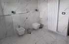 Casa cu 5 camere, curte mare ?i siguran?a - 7