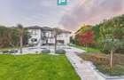 Casă lux Oncea, piscină, 400 mp