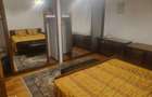 Inchiriez apartament la casa / curte - 6