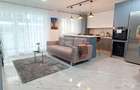 Apartament modern 3 camere terasa si parcare zona centrala - 13