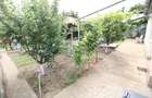 Vand/Schimb casa 3 camere Vanatori, utilitati, teren 1000mp - 6