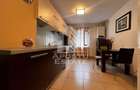 Apartament cu 3 camere, centrala proprie,decomandat in zo... - 8