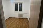Proprietar vand ap. 3 camere Sos. Alexandriei stradal