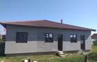 Urgent!Vand casa noua parter