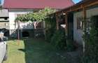 Casa cu teren 1.200 mp, panouri solare 3 kW Soveja, Vrancea