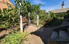 Doua case de vanzare cu 2533 mp teren, localitatea Pesac, Timis